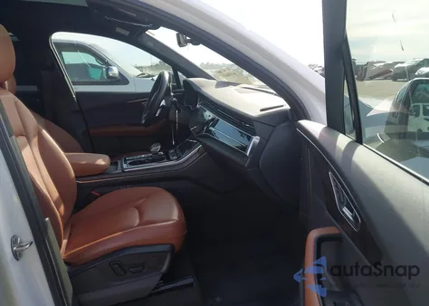 2020 Audi Q7 Premium Plus 55 Tfsi Quattro Tiptronic z USA, uszkodzony, nr VIN WA1LXAF72LD000432